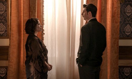 Grand Hotel: Η Κυβέλη απειλεί τον Ρήγα ότι θα δώσει στις εφημερίδες την πραγματική του ταυτότητα