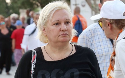 «Ραγίζει καρδιές» η ανάρτηση της Καίτης Φίνου για την αδελφή της που έχει φύγει από τη ζωή