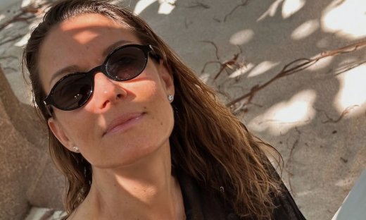 Βίκυ Καγιά: Τα αδημοσίευτα καρέ από τις διακοπές στην Ίμπιζα-Οι πόζες με μαγιό σε εξωτικές παραλίες