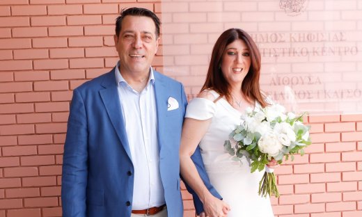 Σε πελάγη ευτυχίας η Ελισάβετ Οικονόμου – Παντρεύτηκε η συνεργάτιδα της Κατερίνας Καινούργιου