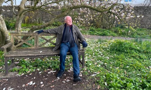 Άντονι Χόπκινς: Η αλλαγή στην εικόνα στα 87 – Το γήρας, η τοξικότητα και τα τεστ μνήμης