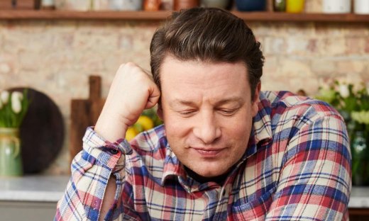 Ο Τζέιμι Όλιβερ κάνει τις πατάτες... ακαταμάχητες – Η συνταγή που απογειώνει το καλοκαίρι!