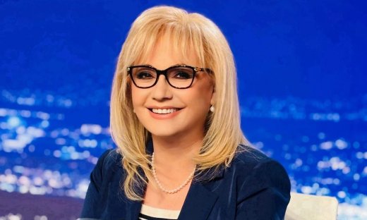 Νικολούλη: Έσβησε τα φώτα στο «Τούνελ» και πήγε για ουζάκι – Αυτή είναι η ομάδα της εκπομπής