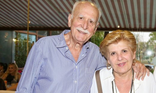 Γιώργος Παπαδάκης: Πρώτη δημόσια εμφάνιση μετά το οριστικό τέλος από την TV μαζί με τη σύζυγό του!