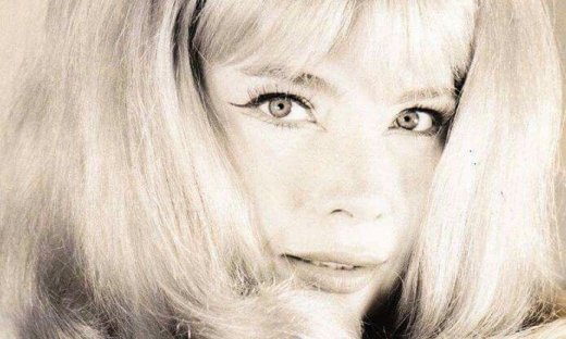 1977-Η Τζένη Καρέζη κατάξανθη σε σπάνιο ακυκλοφόρητο φωτογραφικό καρέ με τον Γιάννη Φέρτη