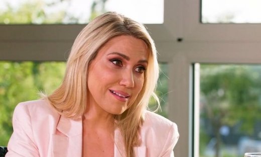 Έλενα Παπαβασιλείου: «Δεν περίμενα καν να επιστρέψω στην τηλεόραση για να είμαι ειλικρινής»