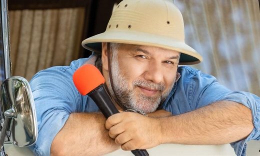 Η πιο δυνατή τηλεοπτική στιγμή του Αρναούτογλου στο Roadshow – H συνάντηση μετά από 26 χρόνια