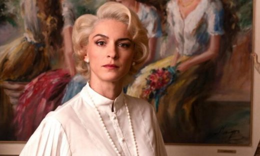 Ψυχοκόρες: O Παύλος αποκαλύπτει έξαλλος στη Μάγια ότι η Βασιλική ξέρει γραφή και ανάγνωση