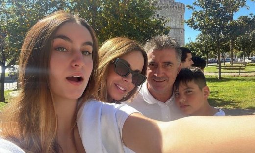 Ζαγοράκης: Υποβλήθηκε σε χειρουργική επέμβαση - Οι φωτό μέσα από το νοσοκομείο & το «ευχαριστώ»