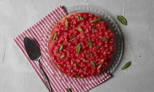 Λαχταριστό και δροσερό Cheesecake καρπούζι από τον Άκη Πετρετζίκη!