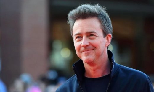 Έντουαρντ Νόρτον: Γίνεται 56-Η καριέρα που τον απογείωσε, η σχέση με τη Σάλμα Χάγιεκ & το Fight Club