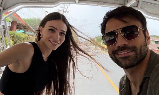 Σιμώνη Χριστοδούλου: Με μαγιό στην παραλία λίγο πριν γεννήσει - Σε ρόλο φωτογράφου ο Γεωργίου