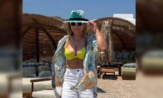 Γιατί όλοι κοιτούσαν την Δέσποινα Μοιραράκη στη Μύκονο;