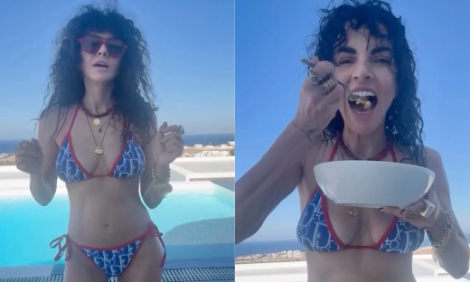Μαρία Σολωμού: Ξέγνοιαστες στιγμές στο... χωριό της, τη Σαντορίνη! Στην πισίνα με καυτό μπικίνι!