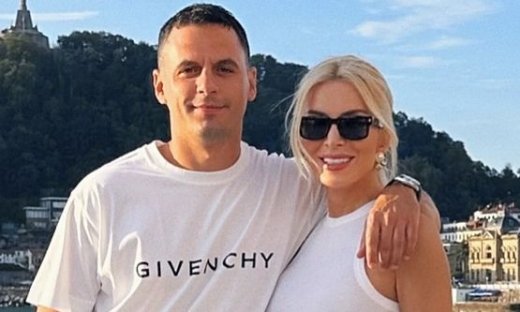 Κατερίνα Καινούργιου: Από την Πάρο στα Κουφονήσια με τον Πάνο της - Οι πρώτες εικόνες!