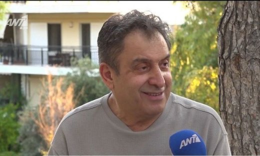 Πάνος Σταθακόπουλος: «Μπάνιο στη θάλασσα έκανα για πρώτη φορά στο Γυμνάσιο»
