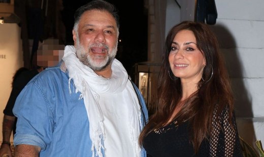 Νάνσυ Αντωνίου: Κοιτά τον Αρναούτογλου και... λιώνει! Το νέο στιγμιότυπο από το καλοκαίρι τους