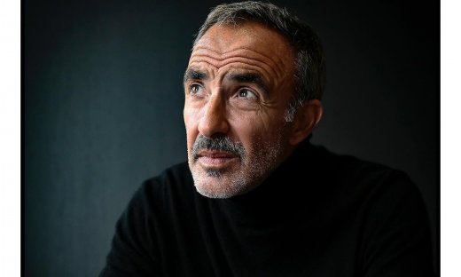 Νίκος Αλιάγας: Αγνώριστος πριν 29 χρόνια - Η σπάνια προσωπική φώτο από το 1996