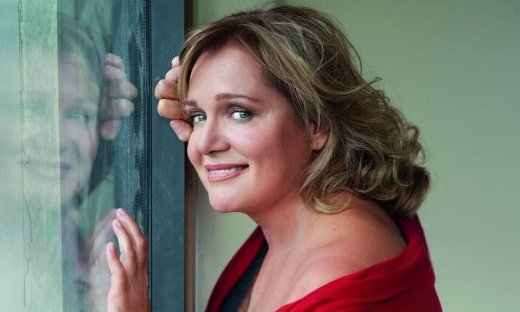 Μαρία Καβογιάννη: Στο αγαπημένο της Πήλιο για διακοπές με φίλους