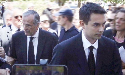 Λένα Σαμαρά: Το ευχαριστώ του Κώστα Σαμαρά μετά την κηδεία της αδελφής του