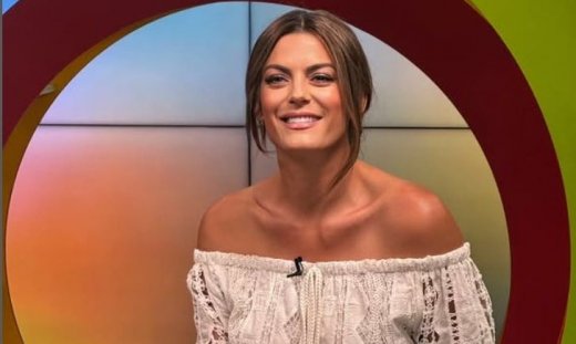 Χριστίνα Βραχάλη: Και επίσημα στην ΕΡΤ: «22 χρόνια μετά, επιστρέφω εκεί από όπου ξεκίνησα»