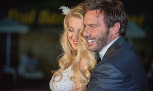 Στράτος Τζώρτζογλου: Ανανέωσε τους όρκους γάμου με την Σοφία Μαριόλα: «Σαν να μην πέρασε μια μέρα»