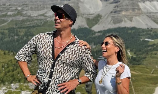 Μπρούνο Τσερέλα – Αθηνά Οικονομάκου: Νέο ταξίδι για το ζευγάρι - Απόδραση στις Ιταλικές Άλπεις