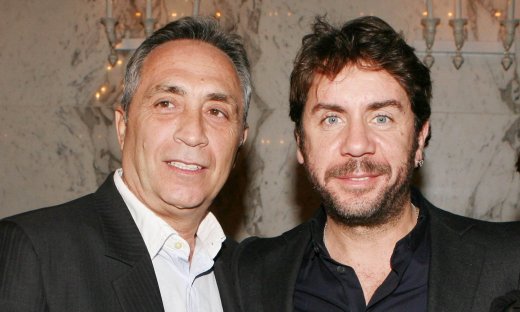 Μαζωνάκης - Ο κουμπάρος του καταγγέλλει: «Μέλη της οικογένειάς του προσπαθούν να τον καταστρέψουν»