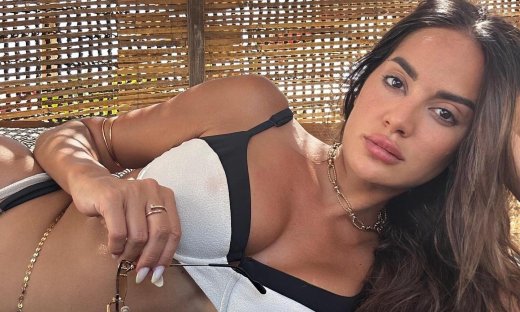 Ρία Ελληνίδου: Ποζάρει με μπικίνι και ξετρελαίνει τους followers