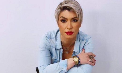 The Chase – Μαρία Μάρκου: To προσωνύμιο «Γυναίκα με τα Μαύρα», τα σχόλια και οι… καταδιώξεις