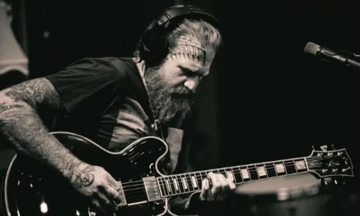 Θρήνος στη μέταλ: Σκοτώθηκε σε τροχαίο ο Μπρεντ Χιντς των Mastodon