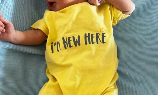 Έγινε πατέρας γνωστός Έλληνας τραγουδιστής - Οι πρώτες φωτογραφίες του νεογέννητου