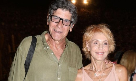 Ναταλία Τσαλίκη - Γιάννης Μπέζος: Η σπάνια φωτό τους! Αγκαλιασμένοι στις διακοπές τους