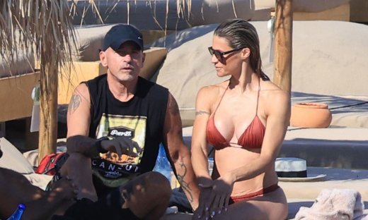 Eros Ramazzotti: Διακοπές στη Μύκονο με την πρώην σύζυγό του και την κόρη τους