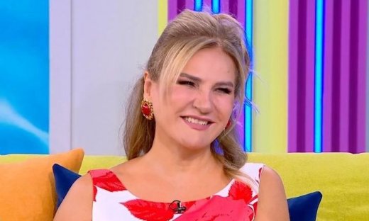 Μπέσσυ Μάλφα: «Είχα μια ψευδή αίσθηση ότι με αγαπάνε όλοι, αλλά συνάντησα δύσκολα πράγματα»