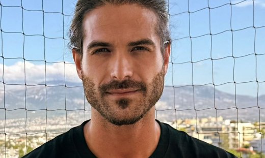 Άρης Μουγκοπέτρος: Στην τελική ευθεία για την έκδοση του βιβλίου του