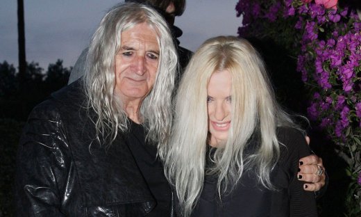 Αννίτα Πάνια: Ήρθε στο τσακίρ κέφι και χόρεψε τσιφτετέλι μπροστά στον Νίκο Καρβέλα