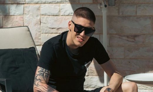 Trannos: Ρε ποιος σου έδωσε ψωμί; Ο Trannos! Μην το ξεχνάμε αυτό...