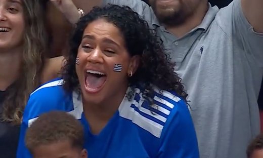 Γιάννης Αντετοκούνμπο: Η Μαράια και τα παιδιά του ξεσηκώθηκαν στις κερκίδες μετά το καλάθι του!