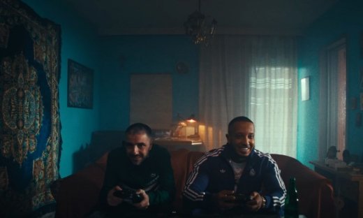 Light - ΛΕΞ: Σπάνε ρεκόρ με το πολυαναμενόμενο videoclip του Capo Dei Capi