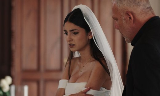 Η Γη της Ελιάς: Τι θα δούμε στην πρεμιέρα την Κυριακή 21/9 και φωτό από τα πρώτα 6 επεισόδια