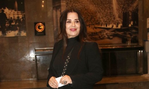 Μαρία Τζομπανάκη: Οι διακοπές στη Κρήτη και ο κόντρα - ρόλος Στο σπίτι δίπλα στο ποτάμι