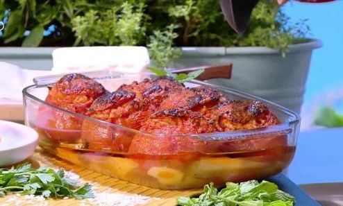 Συνταγή για πεντανόστιμα γεμιστά… όπως της μαμάς από τον Γιώργο Ρήγα