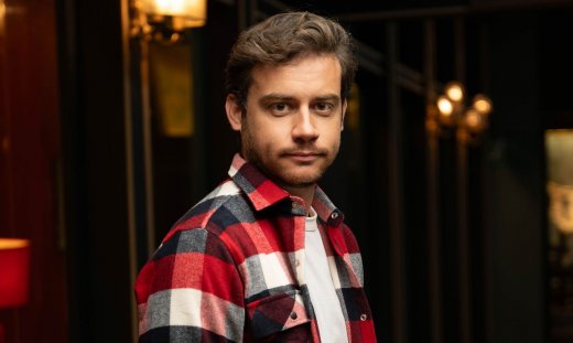 Μιχάλης Μιχαλακίδης: Ποιος είναι ο ηθοποιός πίσω από τον Φώντα Τσατσάνη στη σειρά Γιατί ρε πατέρα;