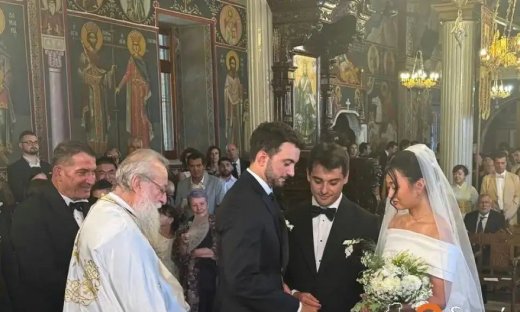 Πύρρος Δήμας: Συγκινημένος για τον γάμο του γιου του: «Στην ίδια εκκλησία παντρεύτηκα τη μητέρα του»