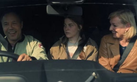 Adolescence-Μετά τον θρίαμβο στα Emmys, το ανατρεπτικό crime drama του Netflix επιστρέφει στο Top 10