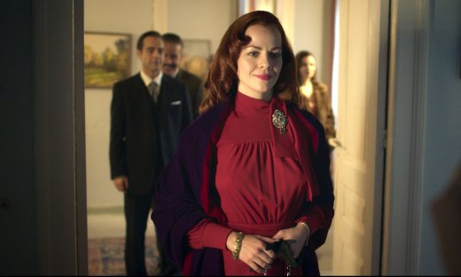 Απαραίτητο φως: Η Λουΐζα αποφασίζει να συνεχίσει την έρευνα του πατέρα της