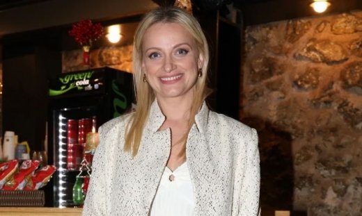 Δροσάκη: «Με πλησιάζουν γυναίκες και νέα παιδιά και μου λένε ότι βρήκαν το θάρρος να μιλήσουν»