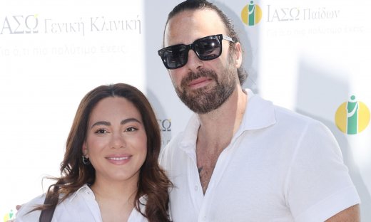 Βαλαβάνη-Μόργκαν: Βρέθηκαν ξανά στο εκκλησάκι όπου παντρεύτηκαν πέρυσι - «Αυτή τη φορά οι 3 μας»