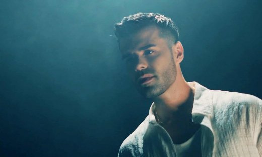 Γιάννης Αλεξόπουλος: Νέο single για τον ταλαντούχο ερμηνευτή με τίτλο «Φήμες λένε»